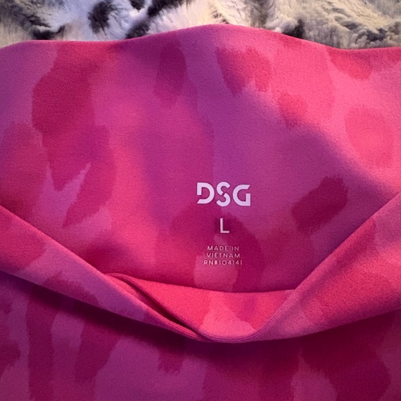 DSG Pink Patterned Leggings - Picture 3 of 4